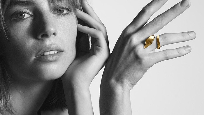 Prada Rilis Lini Perhiasan dengan Koleksi Emas yang Diklaim Ramah Lingkungan, Seperti Apa?