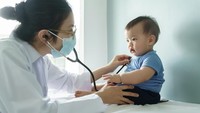 14 Obat Batuk untuk Bayi 0-6 Bulan Alami dan Bisa Ditemukan di Apotek