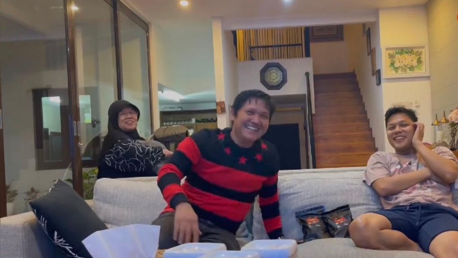 Keluarga Rizky Billar