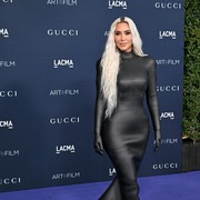 Kim Kardashian dan Bella Hadid Diminta Netizen Angkat Suara Terkait Kontroversi Iklan Balenciaga