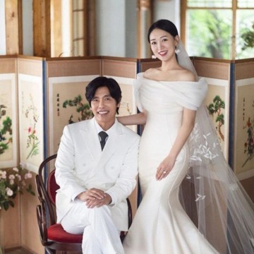 img-title Beda Usia Hingga 24 Tahun, Ini Potret Lengkap Pernikahan Aktor Choi Sung Kook dengan Pasangan Non-Seleb