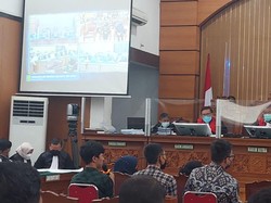 Sopir Ambulans Tunggu Sampai Pagi Usai Antar Jasad Yosua, Hakim: Buset!