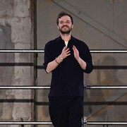 Matthieu Blazy Ditunjuk sebagai Direktur Artistik Chanel