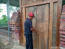 Melihat Makam Keramat Tempat Mobil Hitam Tersesat di Ponorogo