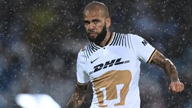 Dani Alves Cetak Sejarah, 39 Tahun Masih Main di Piala Dunia
