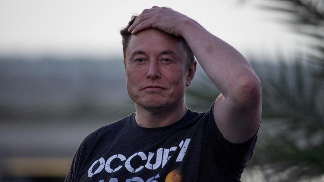Tesla turun peringkat di Wall Street imbas ulah manajemen Twitter Elon Musk yang menangguhkan akun para jurnalis.