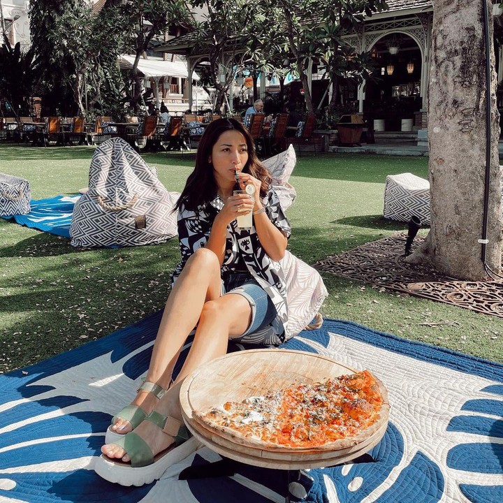 <p>Kita doakan, semoga Hesti selalu sehat, bahagia, dan kariernya terus memuncak ya, Bunda. (Foto: Instagram @hestipurwadinata)</p>