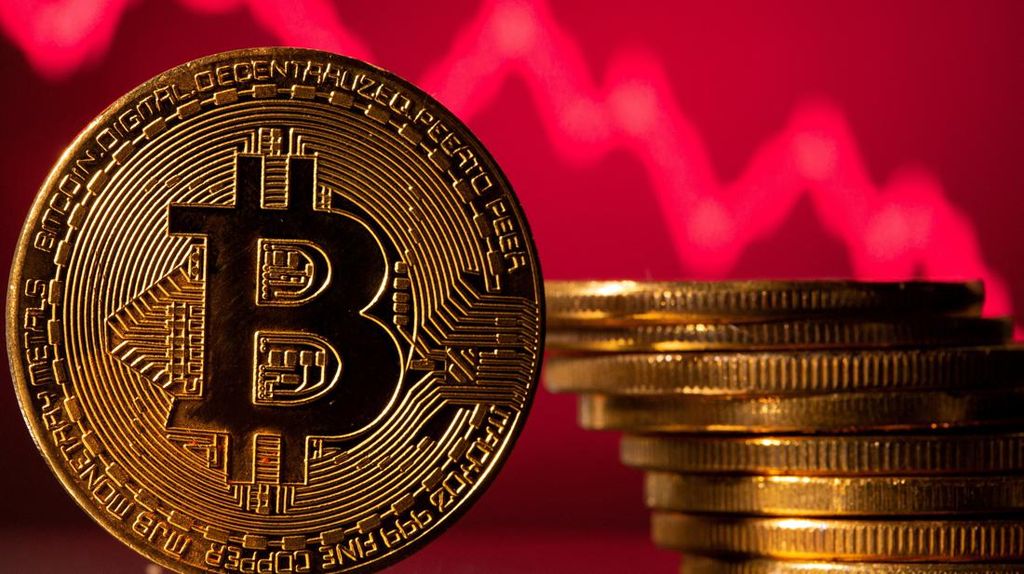 Bitcoin Ambrol 13 Persen dalam Sehari, Pasar Kripto Kehilangan Rp33 T