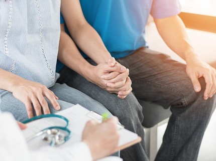 5 Pilihan agar Bunda Bisa Hamil bila Ayah Alami Disfungsi Ereksi