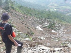 Tanah Gerak Bantar Banjarnegara Meluas, Akses Putus-Kebun Salak 8,9 Ha Hilang