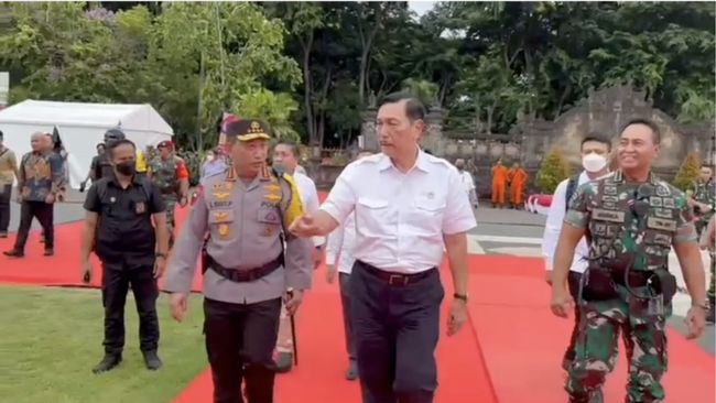 Luhut Tiba-tiba Beri Peringatan ke Utusan Biden, Ada Apa?