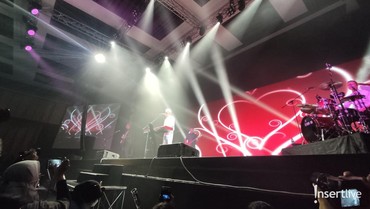 img-title Buka Tur Asia Terakhir di Jakarta, MLTR Berhasil Bikin Fans Terpukau