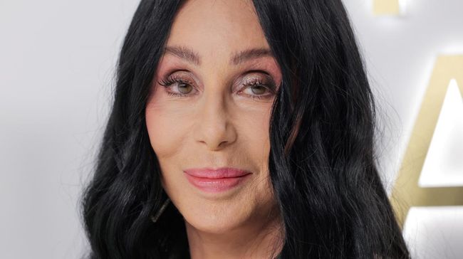 Cher dilaporkan mengajukan sebuah konservatori atau perwalian atas putranya, Elijah Blue Allman yang kini berusia 47 tahun.
