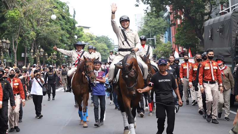 Pemerintah Kota (Pemkot) Surabaya kembali sukses menggelar Parade Surabaya Juang, Minggu (6/11).