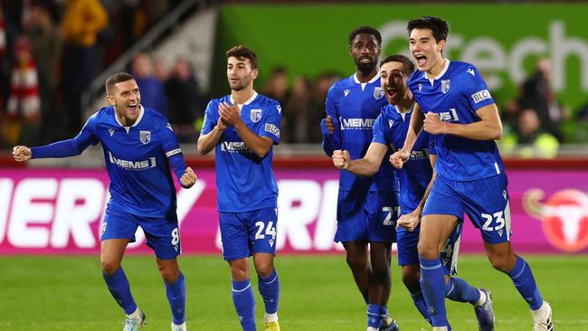 Baggott Main Full, Gilingham Singkirkan Brentford di Carabao Cup