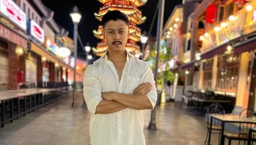 img-title Kenal Lebih Dekat TikToker Deedi Tjhandra Si 'Om Polos Banget'