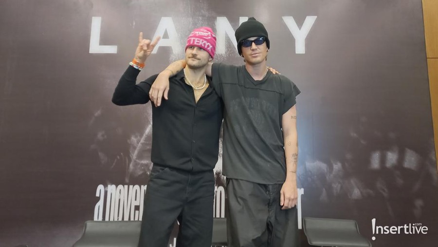 Konser LANY Konser LANY