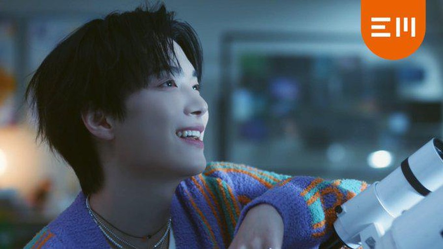 Lirik Lagu Lights - Kim Jong Hyeon (JR) Lirik Lagu Lights - Kim Jong Hyeon (JR)