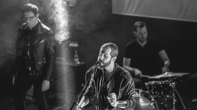 Cigarettes After Sex akan konser di Indonesia pada 3 Februari 2023. Berikut harga tiket yang dijual mulai 16 November. 
