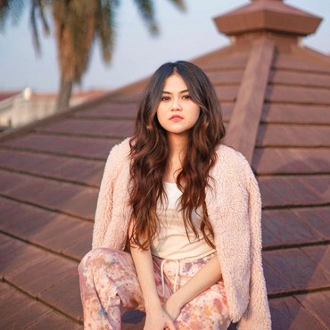 Rey Mbayang Diduga Artis R di Video Syur, Selebgram Cantik Ini Terseret