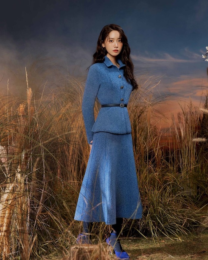 Yoona belum lama ini kembali membuat publik terpesona dengan kecantikan dan aura mahalnya dalam hasil pemotretan terbaru bersama brand JIGOTT untuk koleksi pakaian musim dingin./ Foto: instagram.com/jigottofficial