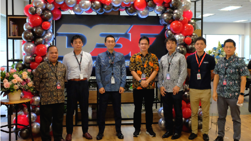 Menghadapi era yang semakin maju, Dipo Star Finance bertransformasi dan mengubah tampilan logo perusahaan menjadi brand 'DSF'.