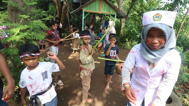 FOTO: Gegap Gempita Peringatan Hari Pahlawan 10 November di Indonesia