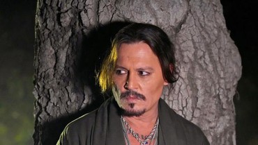img-title Simpang Siur Kabar Johnny Depp Bintangi 'Pirates of the Caribbean' 6