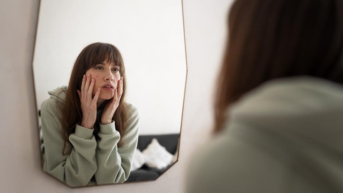 img-title Terlalu Perfeksionis, Ini 5 Tanda Kamu Orang yang Mudah Insecure!