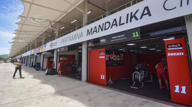 Dorna memuji Sirkuit Mandalika yang sudah meningkatkan kualitas lintasan jelang WSBK Mandalika 2022, 11-13 November 2022.