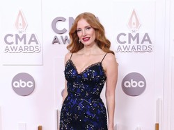 Aktivis Feminis Tuding Joe Jonas Manipulatif, Jessica Chastain Setuju