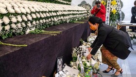Puan dan Megawati Beri Penghormatan Korban di Lokasi Tragedi Itaewon