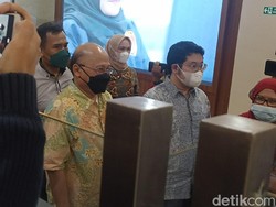 Sempat Mangkir, Mario Teguh Kini Datang ke Bareskrim Terkait Net89