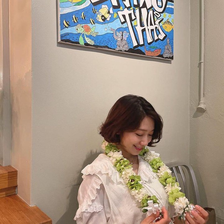 <p>Sebagai Bunda baru, kita doakan semoga Park Shin Hye sehat dan keluarganya selalu dilimpahi kebahagiaan ya, Bunda. (Foto: Instagram @ssinz7)</p>