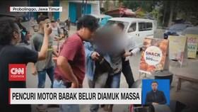 VIDEO: Pencuri Sepeda Motor Babak Belur Dihajar Warga