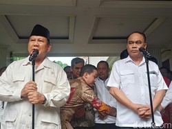Prabowo Merasa Terhormat Disambangi Tim Musra Relawan Jokowi