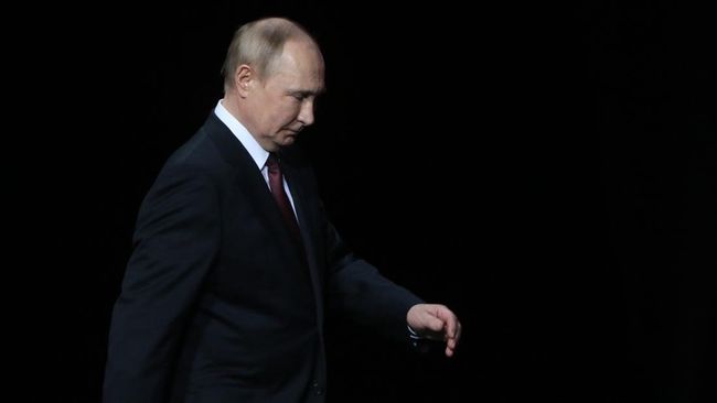 Pakar Militer Rusia Minta Putin Tembak Kapal NATO