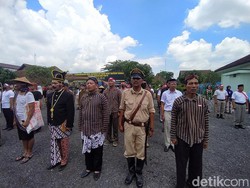 Teks Doa Upacara Hari Pahlawan 2023 dalam Islam Resmi Kemensos