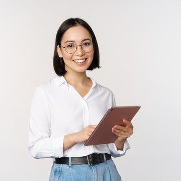 4 Hal yang Menjadi Tanda Kamu adalah Perempuan Cerdas, Termasuk Suka Melamun?
