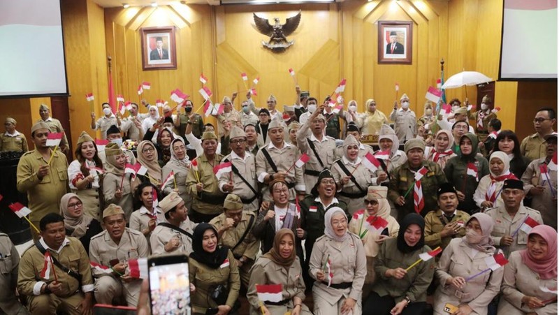 Anggaran Pendapatan Belanja Daerah (APBD) Kota Surabaya tahun 2023 akhirnya disahkan tepat pada Hari Pahlawan, Kamis (10/11).