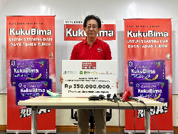HUT Ke-71, Kuku Bima Sido Muncul Gelar Operasi Bibir Sumbing Gratis