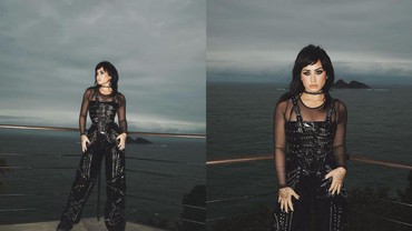 img-title Isyarat Demi Lovato Akan Segera Nikahi Sang Kekasih