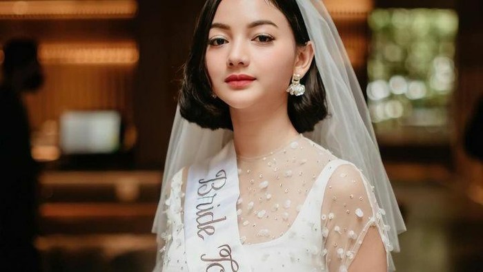 img-title Bintang Sinetron