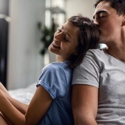 Kunci Pernikahan Langgeng dan Sehat, 4 Topik Ini Wajib Dibicarakan dengan Pasangan!