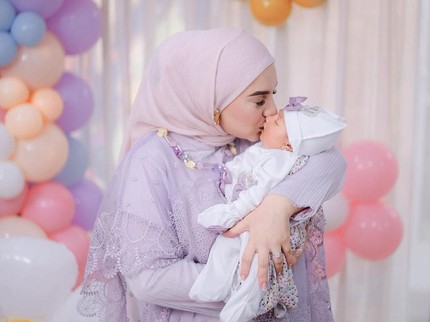 7 Potret Anak Artis Punya Nama Bagus yang Lahir di 2022