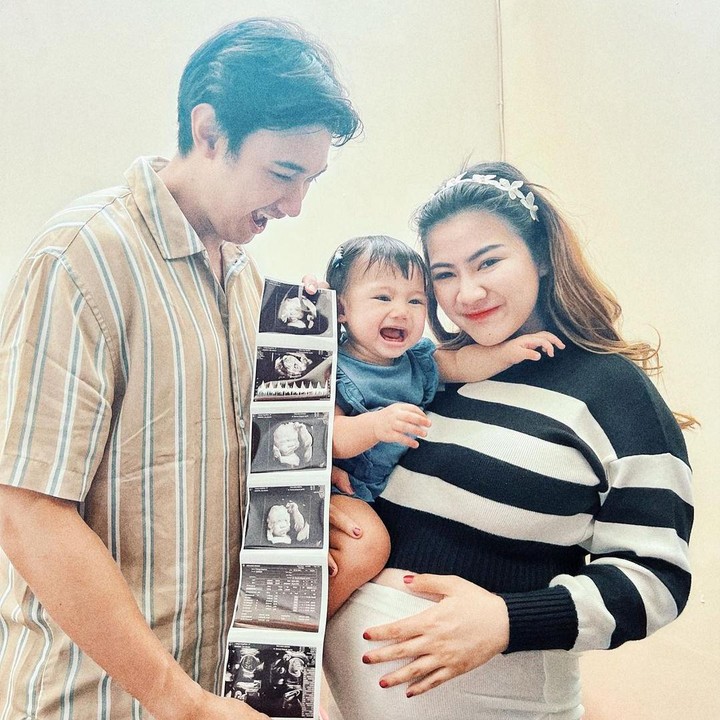 <p>Di usianya yang menginjak satu tahun ini, Bible segera menjadi kakak nih, Bunda. Pasalnya kini Feli tengah hamil anak keduanya. Hal ini juga diperlihatkannya di akun Instagram pribadinya. (Foto: dok. Instagram @felicyangelista_)</p>