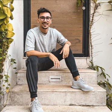 Telepon Vincent Verhaag, Ini Profil Ludwig Ayah Kandung El Barack