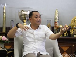 Cegat Gangster, Walkot Eri Berlakukan Penyekatan Wilayah 24 Jam di Surabaya