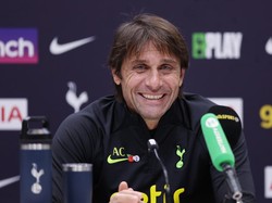 Nakalnya Antonio Conte Demi Tottenham Hotspur