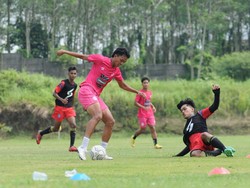 Arema FC Boyong Seluruh Pemain ke Jateng Jalani Lanjutan Liga 1